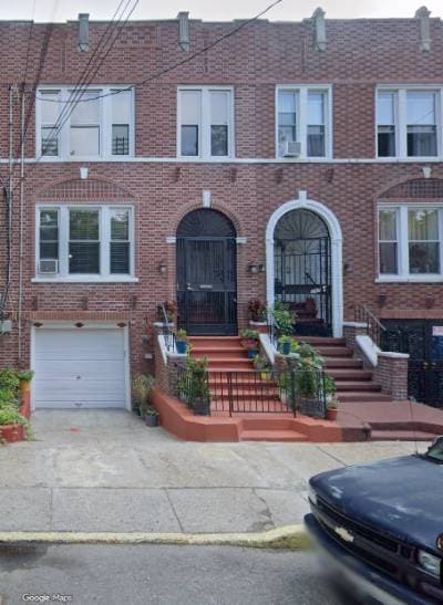 597 Pine St(3 Bed, 2 Bath)